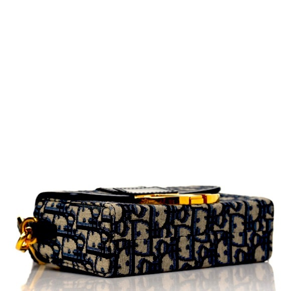 Dior 30 Montaigne Box Bag - Picture 5 of 9